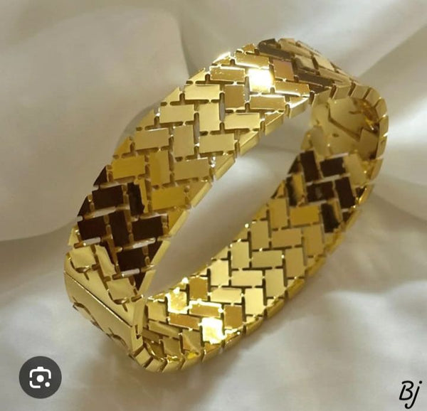 Fancy Beautiful Stainless Steel Printed Hand Cuffs For Her😍 Best Quality Garanted